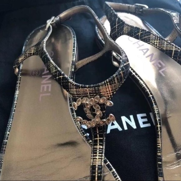 Chanel Black Dark Bronze CC JEWELED - Picture 2 of 6